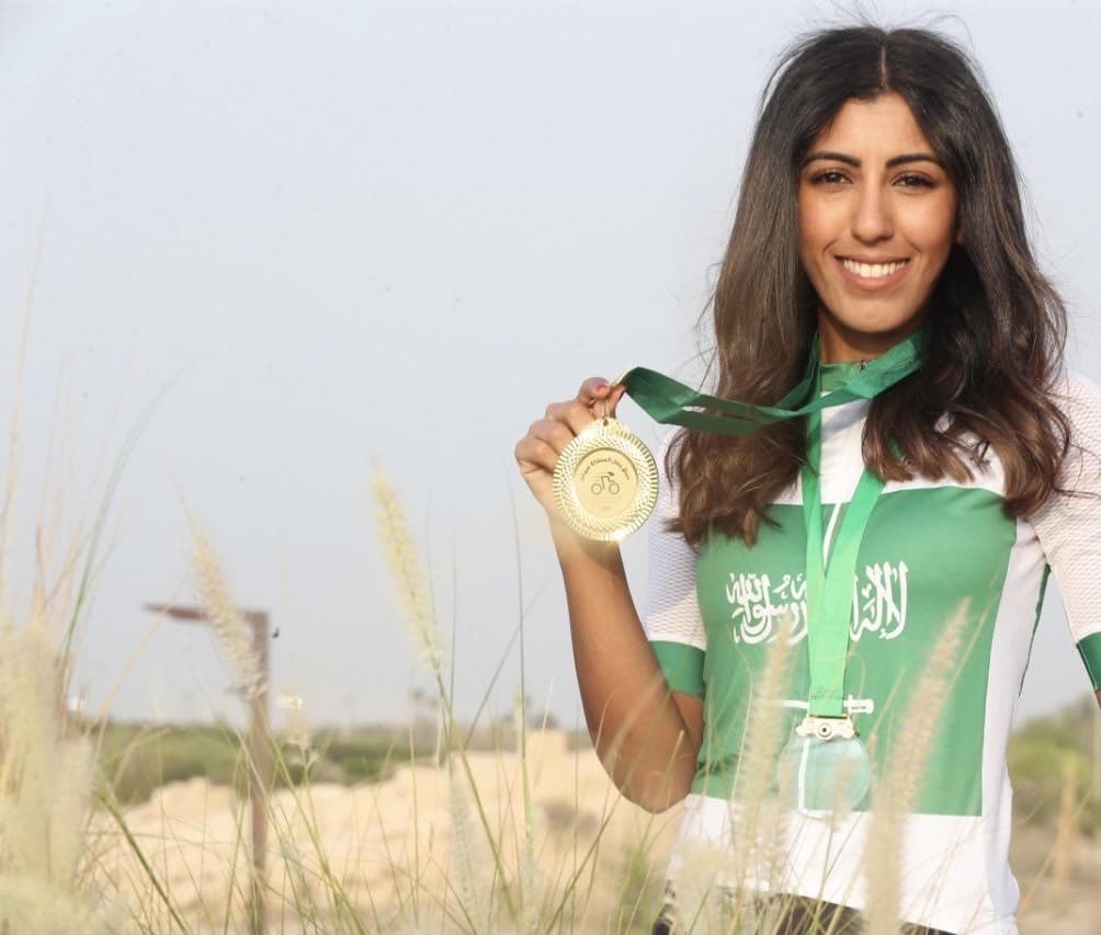 أحلام الزيد: أول بطلة سعودية في سباق الدراجات الهوائية