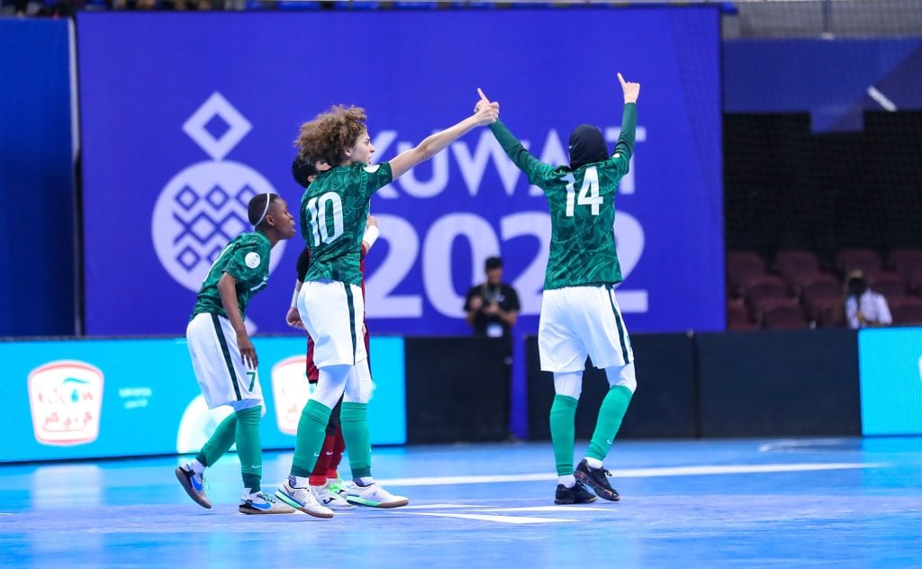 أخيرا النساء الخليجيات في دورة الألعاب الخليجية الثالثة