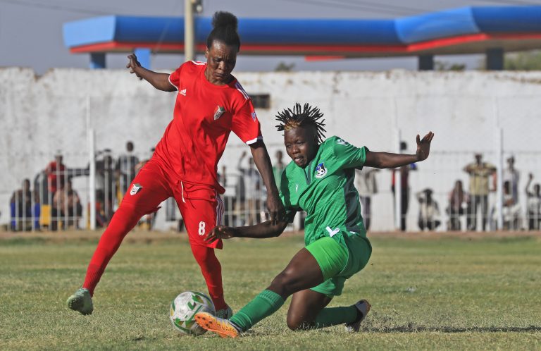 كرة القدم النسائية السودانية