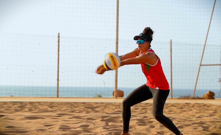  Nora Derghar, la star marocaine de beach-volley